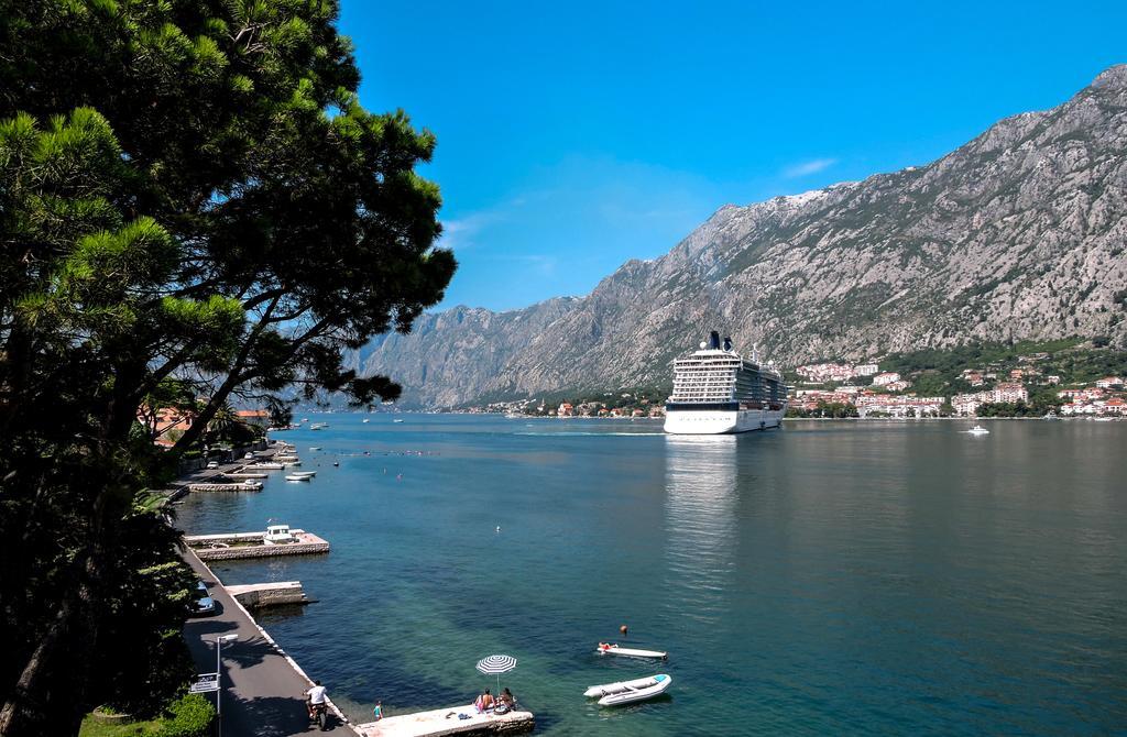 Ribica Apartments Kotor Exterior foto