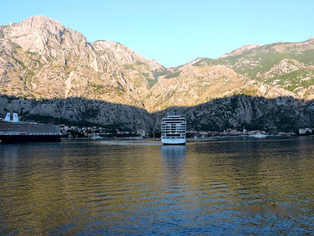 Ribica Apartments Kotor Exterior foto