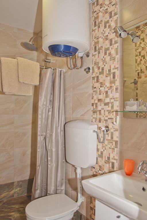 Ribica Apartments Kotor Exterior foto